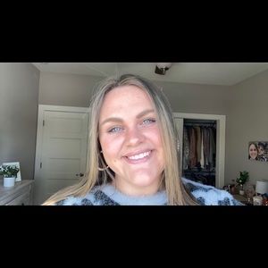 Meet your Posher, Kara